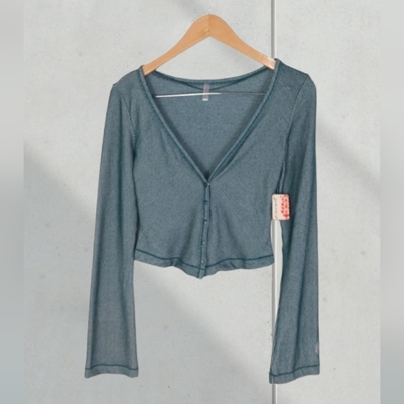 NWT Free People Movement Ribbed Long Sleeve Top Size Small - Picture 2 of 9